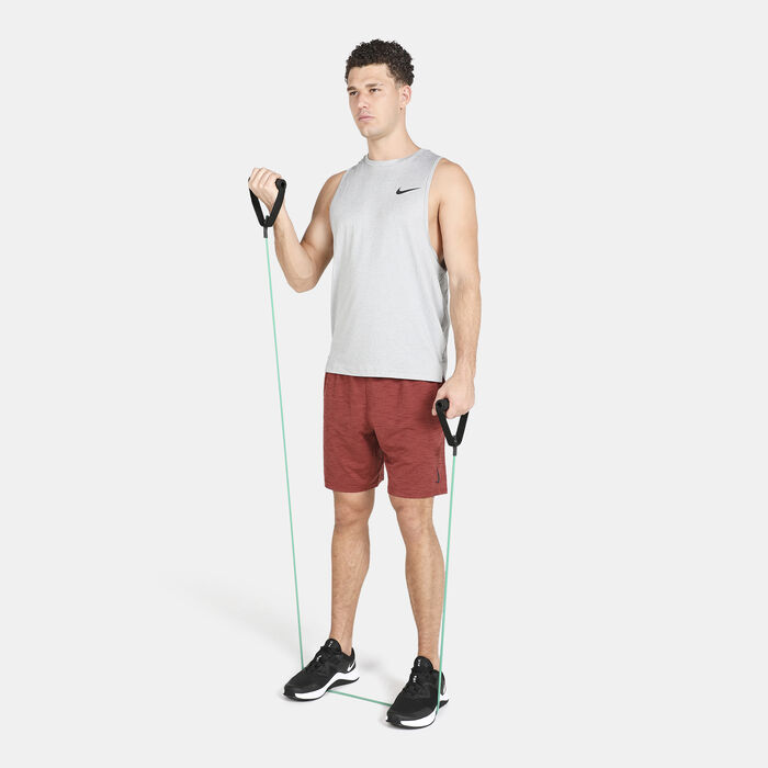 نايكي شورت دراي-فت هايبردراي يوجا للرجال أحمر image number 2