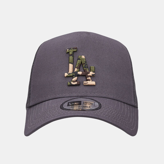 نيو ايرا قبعة لوس انجلوس دودجرز كامو اينفيل تراكر للرجال رمادي image number 0