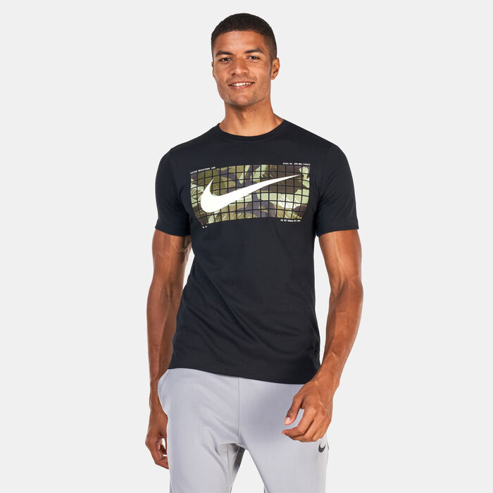 نايكي تيشيرت دراي-فت كامو للرجال أسود image number 0