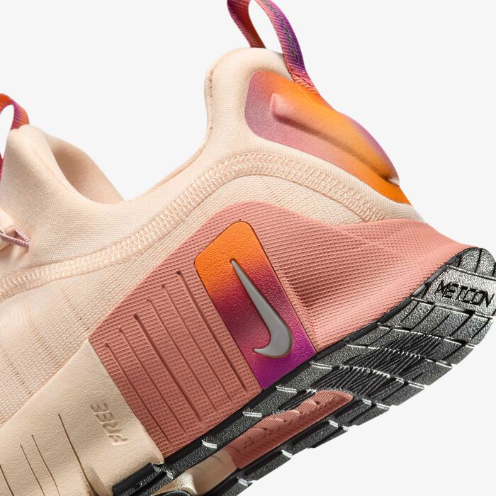 نايكي حذاء التمرين فري ميتكون 6 للنساء بنى image number 7