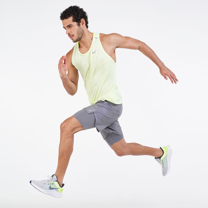 نايكي تيشيرت دراي فت ADV تكنت الترا تانك للرجال أصفر image number 2