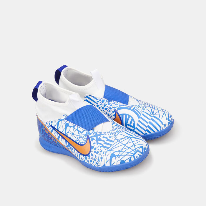 نايكي حذاء كرة القدم ميركيوريال زوم سوبر-فلاي 9 أكاديمي CR7 للملاعب الداخلية للاطفال أبيض image number 1