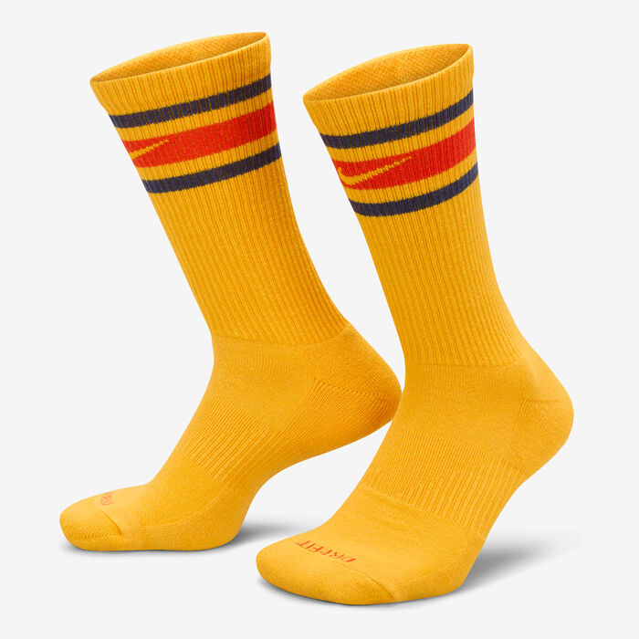 نايكي افريداي بلس جوارب كوشيند كرو (3 أزواج) أصفر image number 0