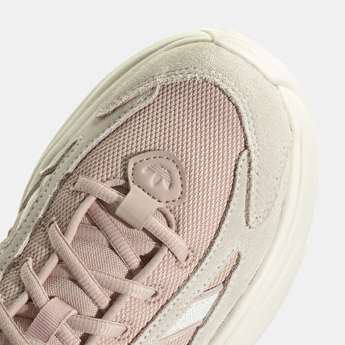 اديداس اورجينال حذاء اوزجايا للنساء بيج image number 5