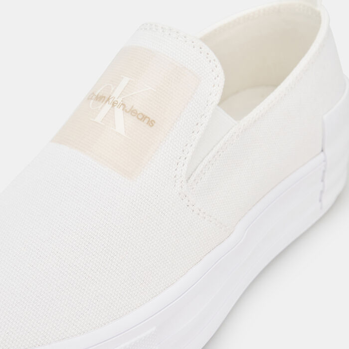 كالفن كلاين حذاء بولد فولكانايزد سليب-اون للنساء أبيض image number 4