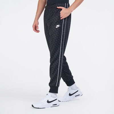 نايكي بنطال سبورتسوير جوغر للرجال أسود