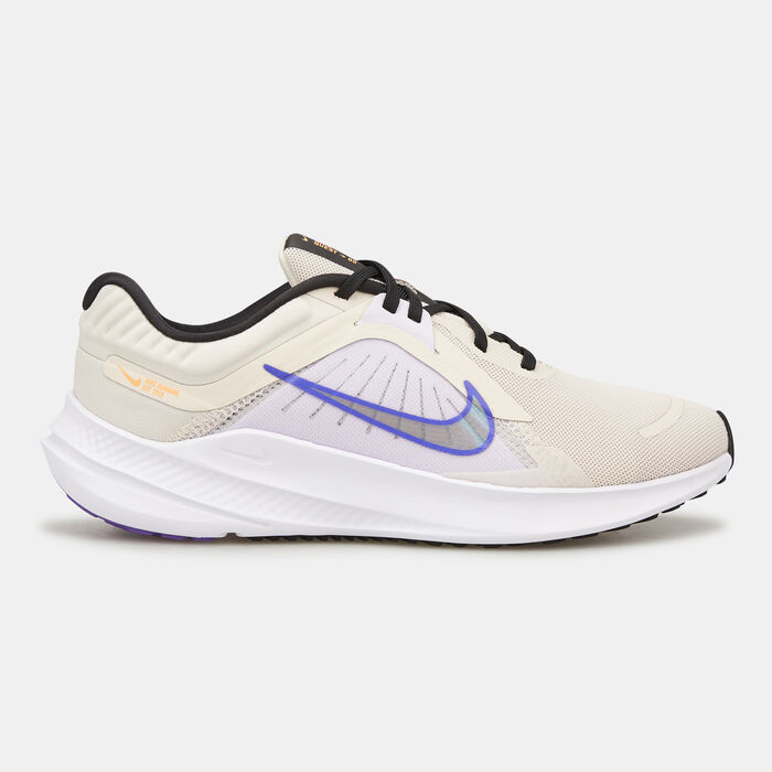 نايكي حذاء كويست 5 رود رانينج للنساء عاجي image number 0