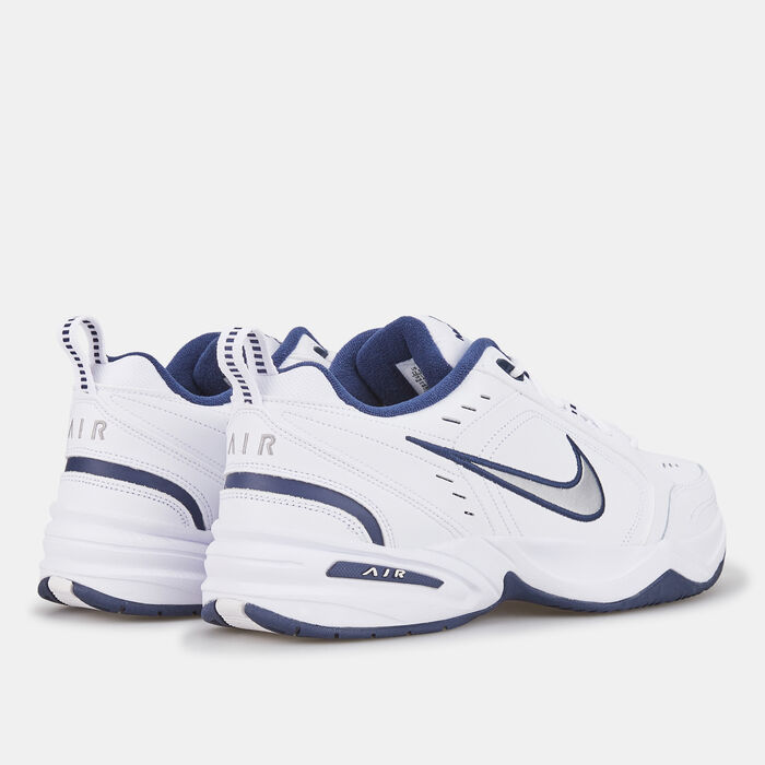 نايكي حذاء التمرين اير مونارش 4 للرجال أبيض image number 3