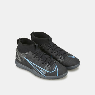 نايكي حذاء كرة القدم سوبرفلاي 8 أكاديمي لملاعب الصالات الداخلية للاطفال أسود