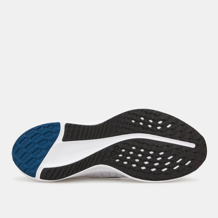 نايكي حذاء كويست 5 رود رانينج للرجال أبيض image number 3