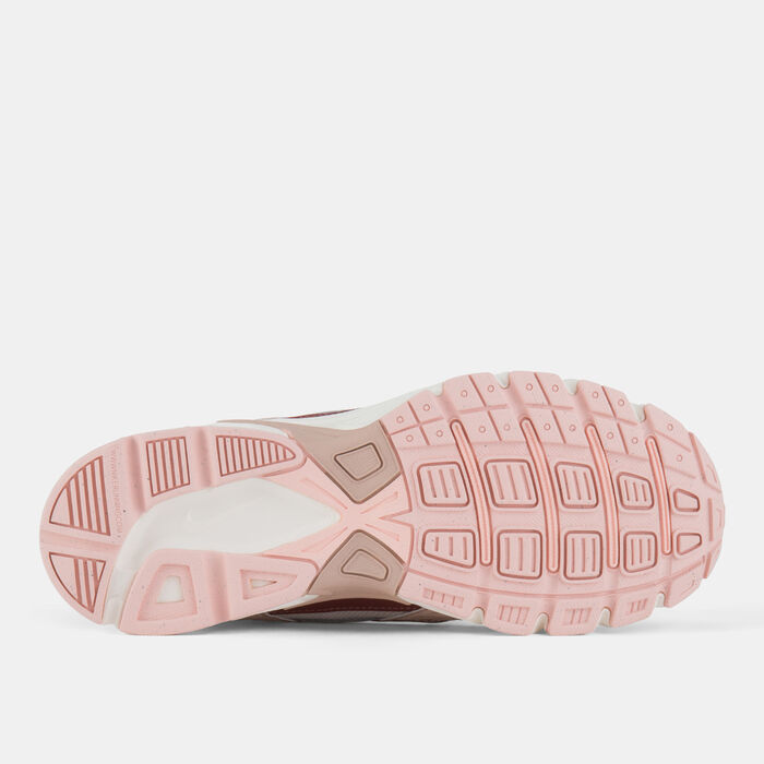 نايكي حذاء إنشياتور للنساء وردي image number 3