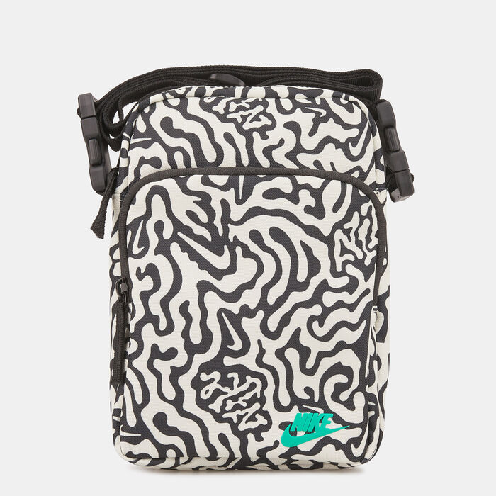 نايكي حقيبة كروسبودي هيرتيدج أبيض image number 0