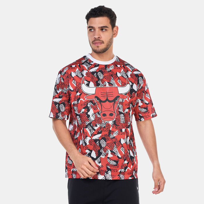 نيو ايرا تيشيرت أن-بي-أيه شيكاغو بولز اول اوفر برينت للرجال أحمر image number 0