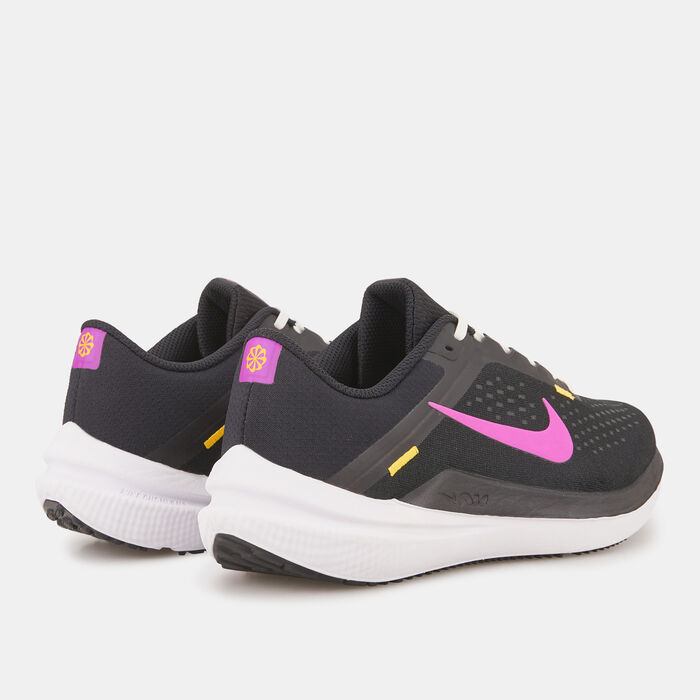 نايكي حذاء وينفلو 10 رود رانينج للنساء أسود image number 2