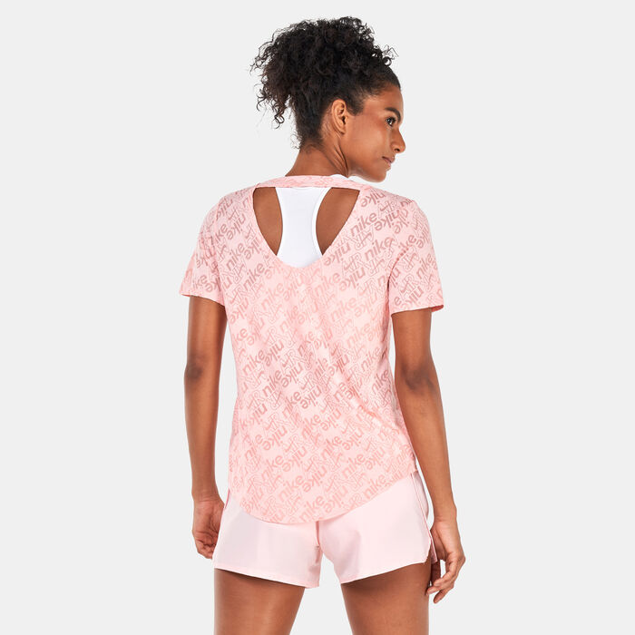 نايكي تيشيرت اير دراي فت للنساء خوخي image number 1