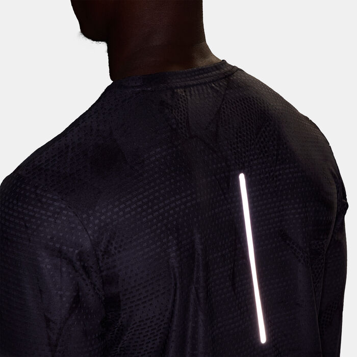 اديداس تيشيرت الجري ألتميت-اديداس اول اوفر برينت للرجال أسود image number 4