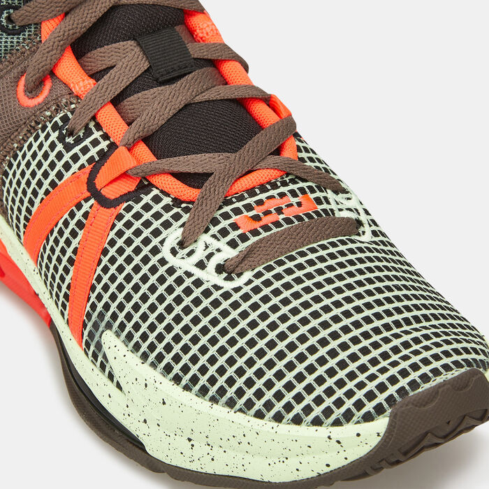 نايكي حذء كرة السلة ليبرون وتنيس 7 للرجال أسود image number 4