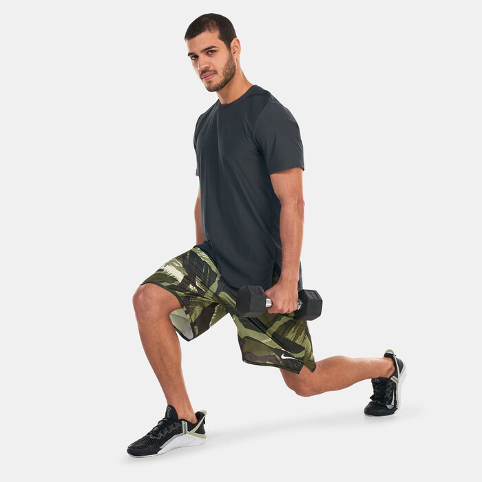 نايكي شورت دراي-فت توتاليتي 9-إنش انلايند للرجال أخضر image number 2