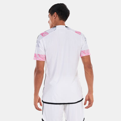 اديداس تيشيرت يوفنتوس الاحتياطي الرسمي للرجال - 2023/24 أبيض