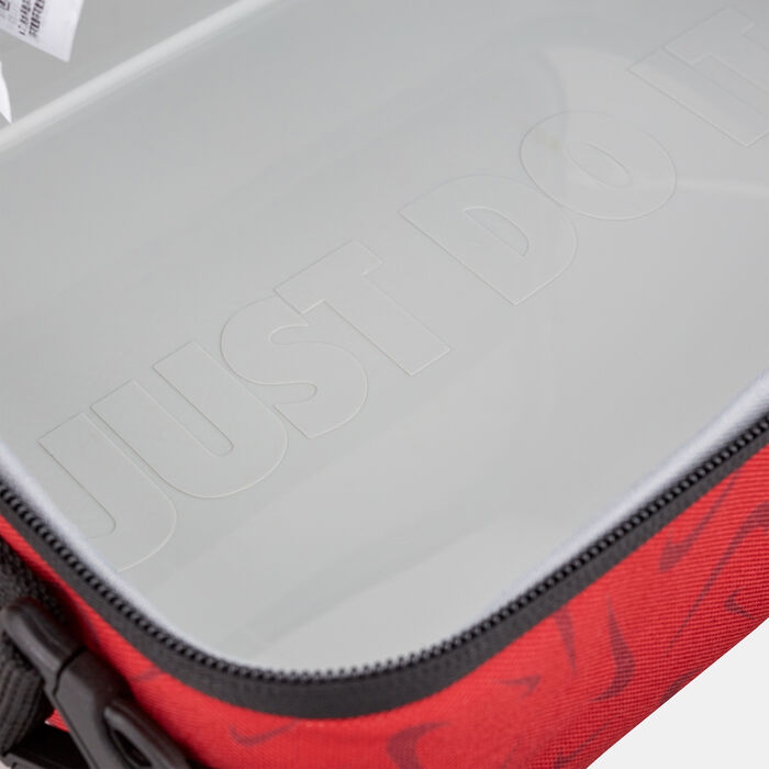 نايكي حقيبة غداء فيوتشورا فيول باك للأطفال أحمر image number 3