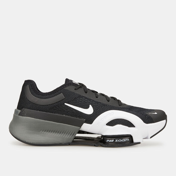 نايكي حذاء زوم سوبر ريب 4 نكست نيتشور هيت كلاس للنساء أسود image number 0