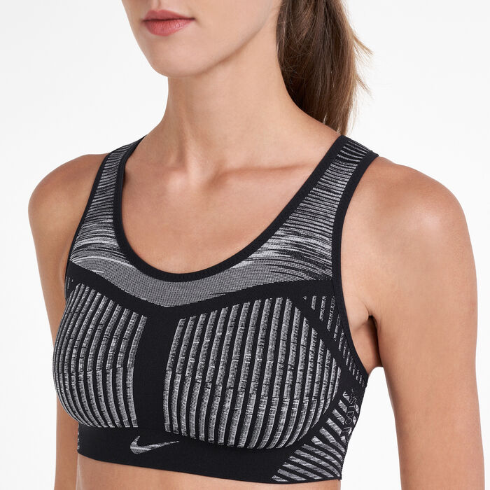 نايكي صدرية رياضية فينوم فلاي نت للنساء رمادي image number 3