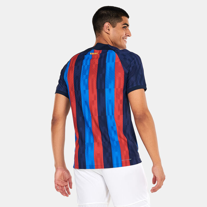 نايكي تيشيرت كرة القدم F.C. برشلونة ماتش الاساسي دراي-فِت ADV للرجال - 2022/23 أزرق image number 2