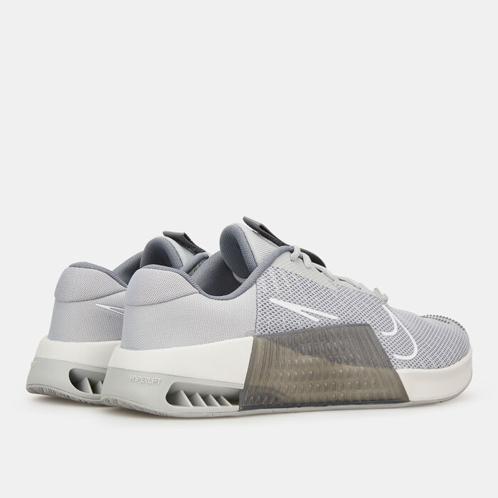 نايكي حذاء ميتكون 9 ورك-اوت للرجال رمادي image number 3