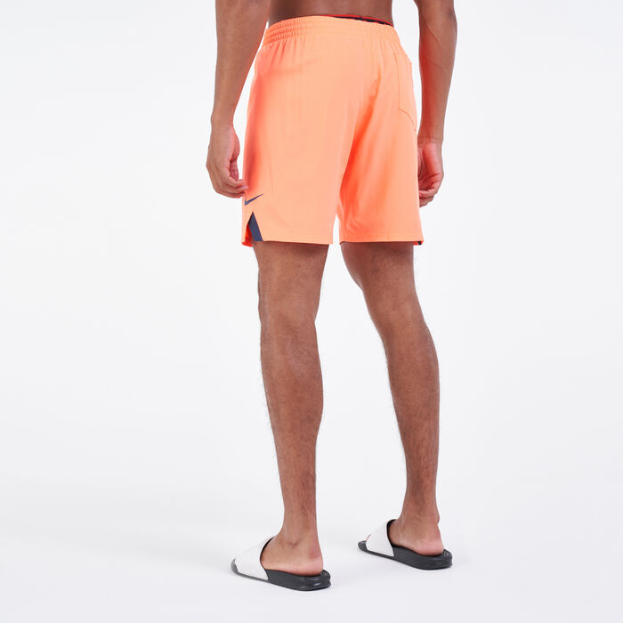 نايك سويم شورت 7-إنش فيتال فولي للرجال أصفر image number 1