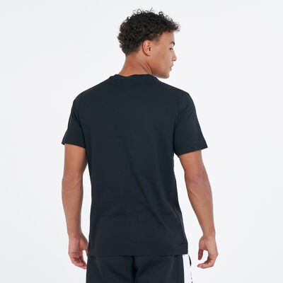 ريبوك تيشيرت جرافيك سيريز ستاكد للرجال أسود