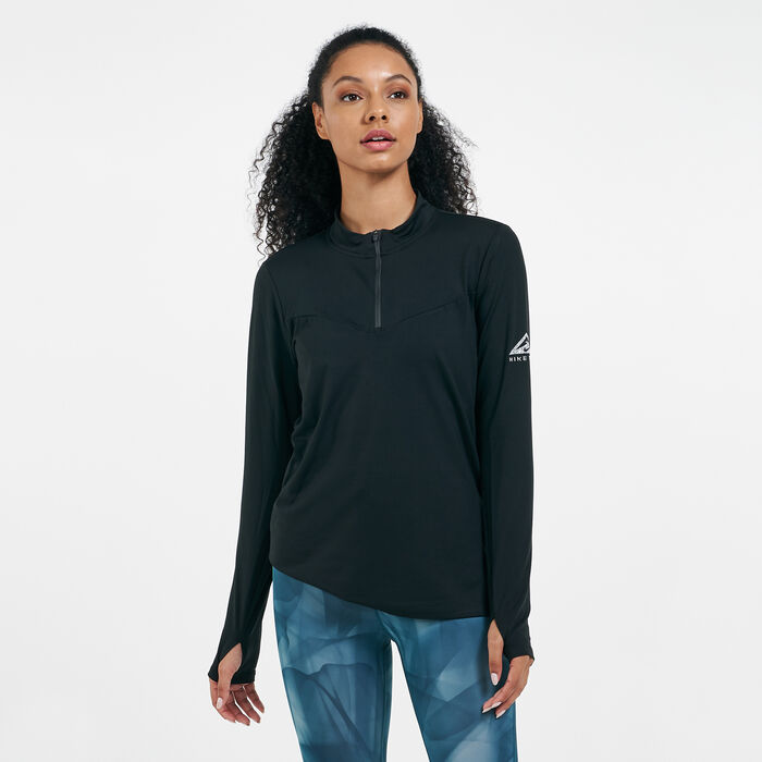 نايكي تيشيرت إليمينت تريل للنساء أسود image number 0