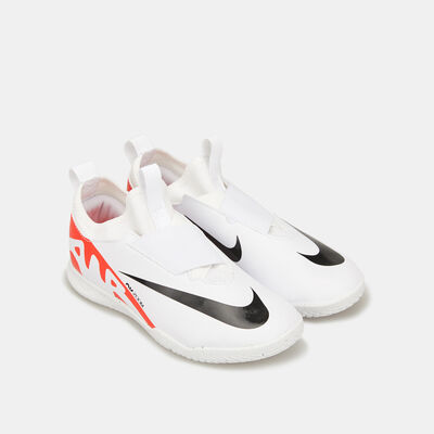 نايكي حذاء كرة القدم ميركوريال فيبور 15 اكاديمي للملاعب الداخلية للاطفال الصغار والكبار أبيض