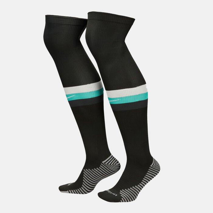 نايكي جوارب كرة القدم اوفر ذا كاف ليفربول اف سي سترايك الاساسية/الاحتياطية أخضر image number 0