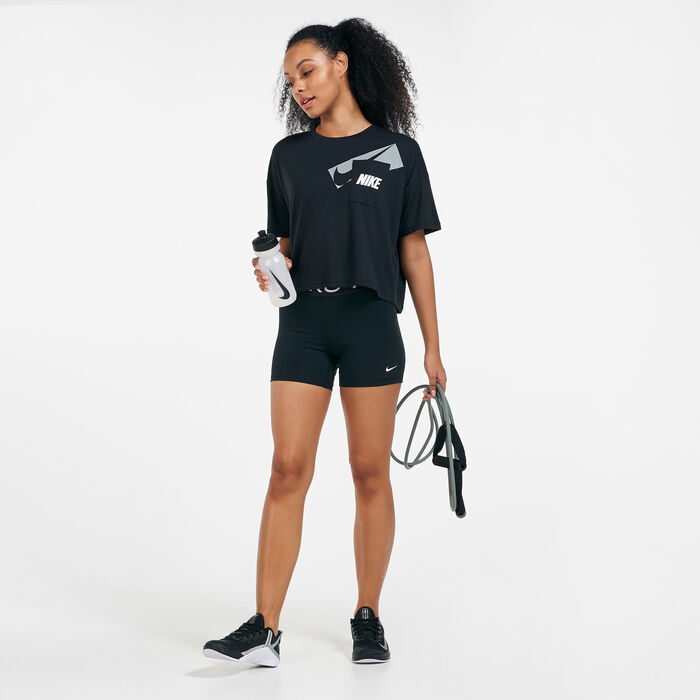 نايكي تيشيرت قصير دراي-فت جرافيك للنساء أسود image number 2